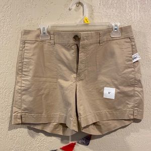Old navy khaki shorts size 6